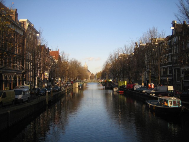 Pemandangan Kanal di Amsterdam