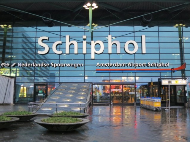Schiphol-Airport-Exterior-800x600